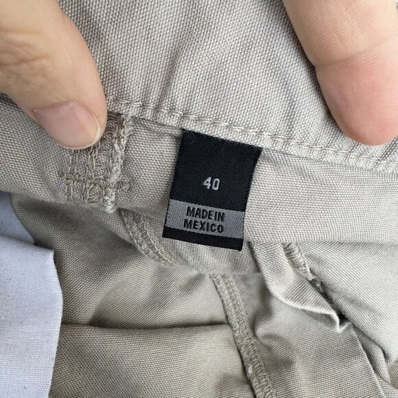 Carhartt Tan Canvas Work Carpenter Loose Fit Utility Shorts B147 Men’s Size 40 - Picture 5 of 7